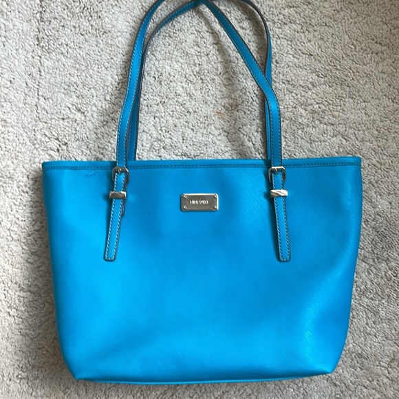 ✨NINE WEST TURQUOISE TOTE! LIKE NEW ✨ - Picture 1 of 5